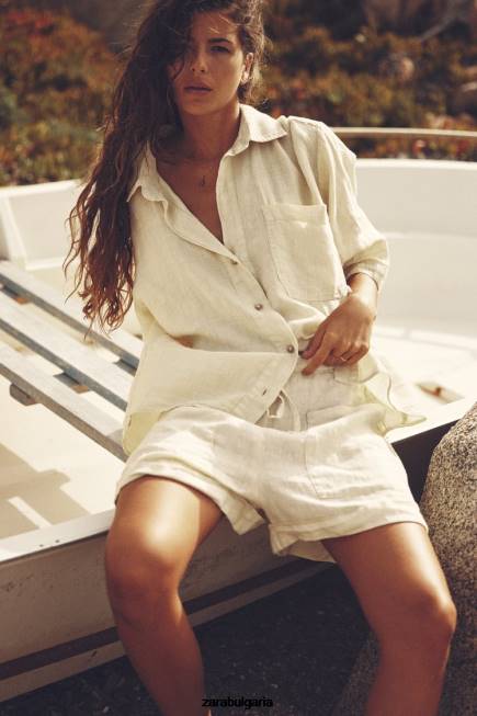 Zara облекло 66FT583 Жени ленени шорти с джобове пастелно жълто