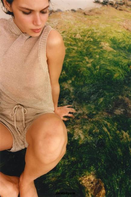 Zara облекло 66FT618 Жени плетени къси панталони с метализирана нишка златист