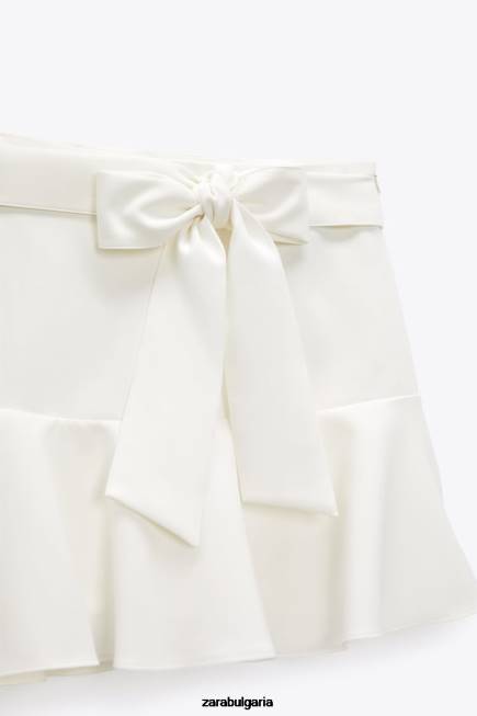 Zara облекло 66FT560 Жени лък тапицерия skort бяла стрида