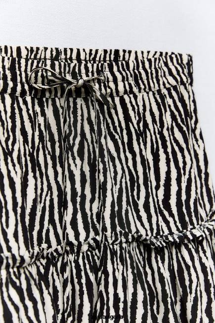 Zara облекло 66FT605 Жени печатни скорти зебра