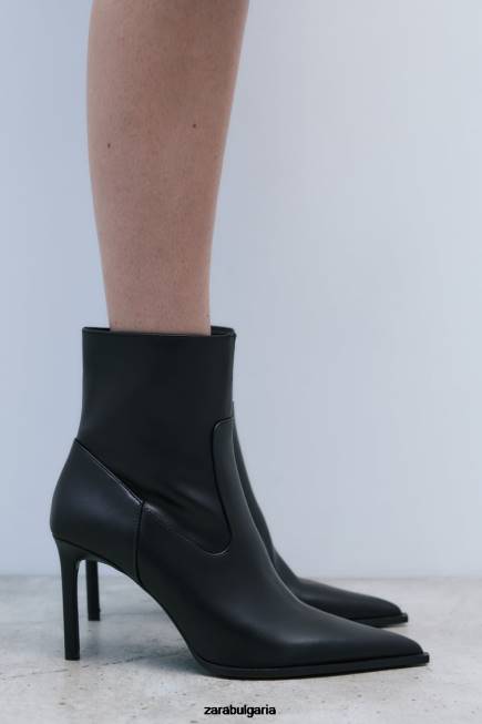 Zara обувки 66FT732 Жени ботуши с ток с остър връх черен