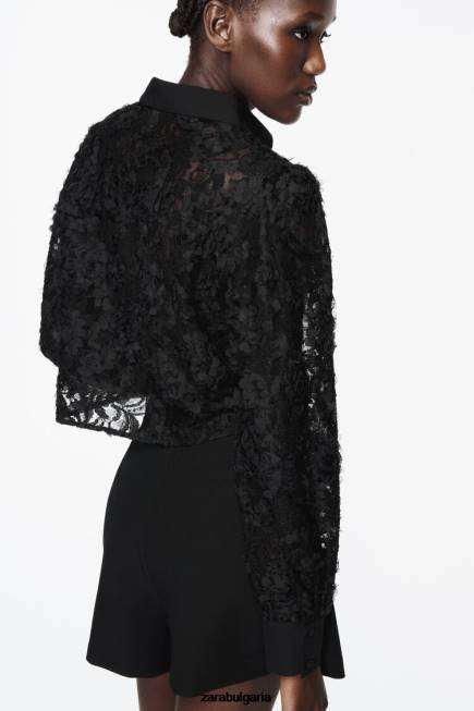 Zara облекло 66FT340 Жени изрязана риза с текстурирани цветя черен