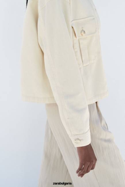 Zara облекло 66FT98 Жени памучна тениска със златни копчета екрю