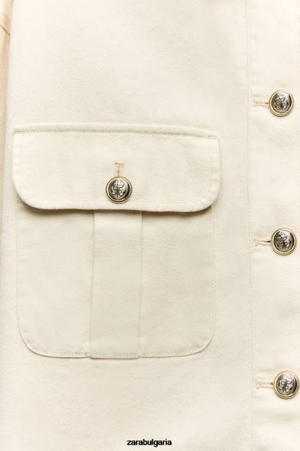 Zara облекло 66FT98 Жени памучна тениска със златни копчета екрю
