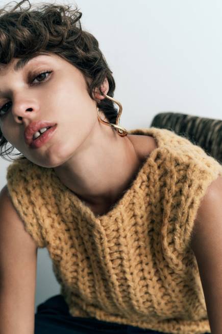 Zara облекло 66FT196 Жени съкратена плетена жилетка горчица