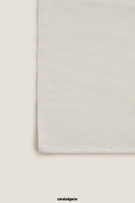 Zara аксесоари 66FT1650 унисекс килим от вълнена смес екрю