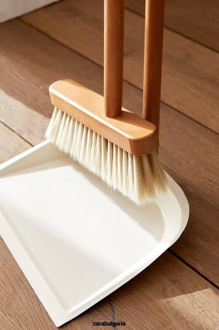 Zara аксесоари 66FT1778 унисекс дървен комплект четка и кофичка за прах бяло