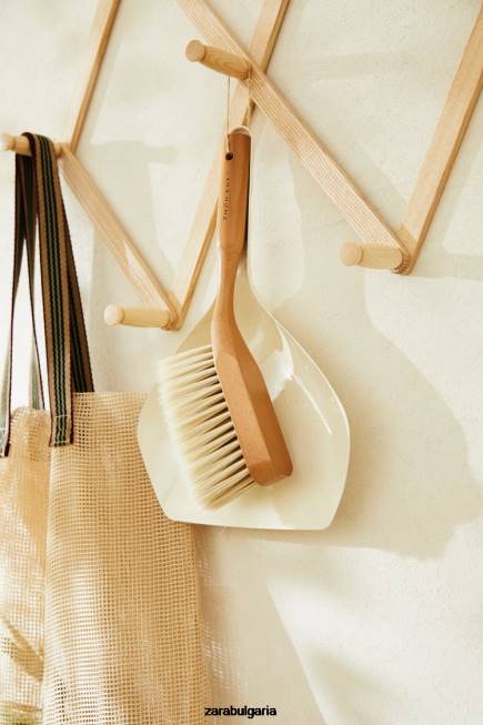 Zara аксесоари 66FT1779 унисекс комплект четка и прах бяло