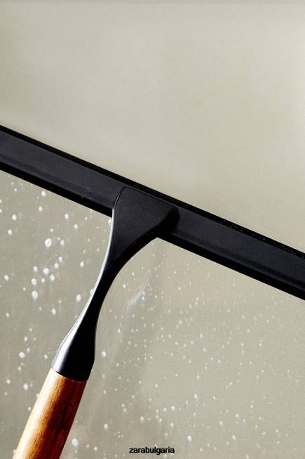 Zara аксесоари 66FT1781 унисекс аксесоар за почистващ препарат за стъкло черен