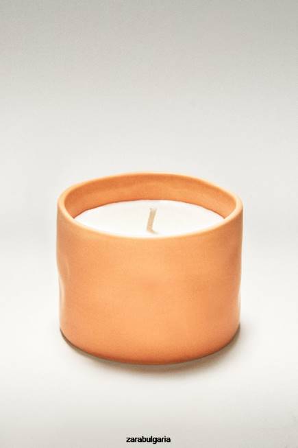 Zara аксесоари 66FT1757 унисекс (150 гр.) ароматна свещ на цвят оранжево